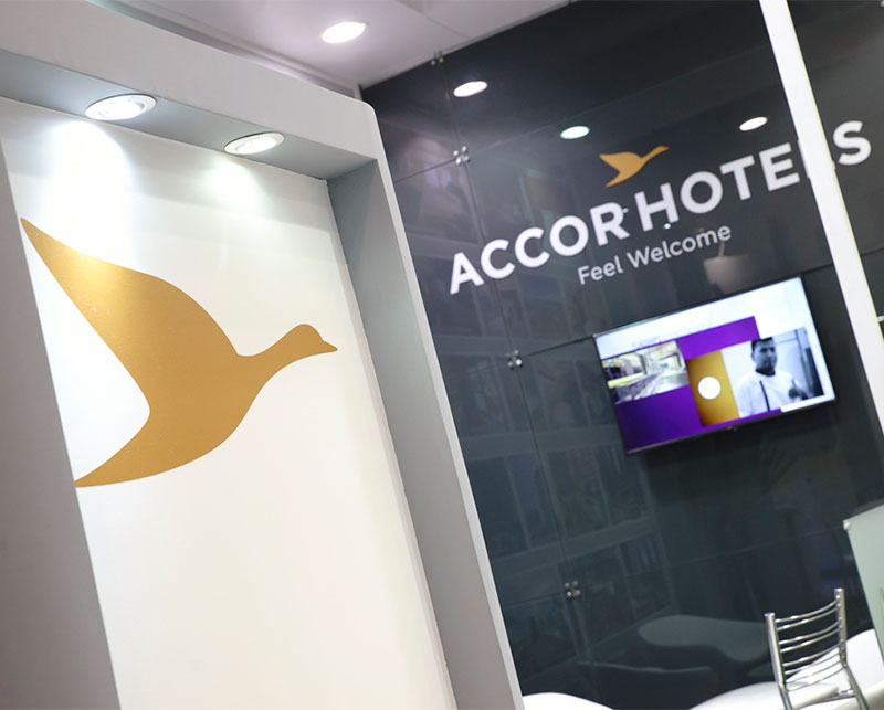 stand-Accor-WTM-16-3
